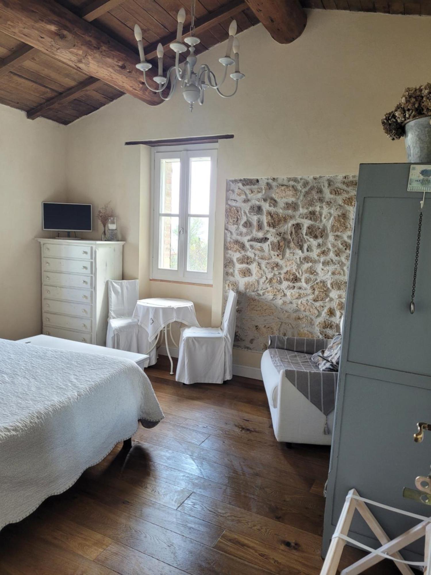 B&B L'Usignolo Ascoli Piceno Buitenkant foto